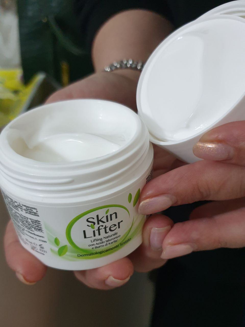 Skin Lifter™ – Crema Idratante Antiage Naturale | Rimpolpante, Illuminante e Rigenerante per una Pelle Giovane e Luminosa - Bioniva